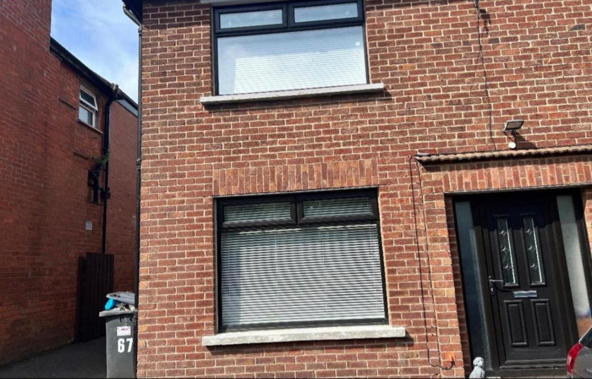 Macs Belfast Single Bedroom Exteriör bild